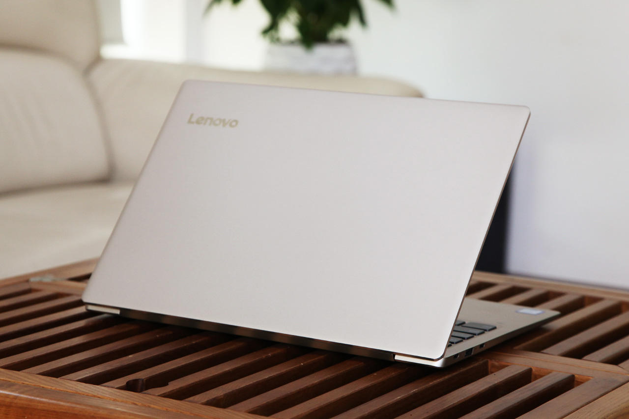 Lenovo ldeapad 720s Review - Laptopmain.com